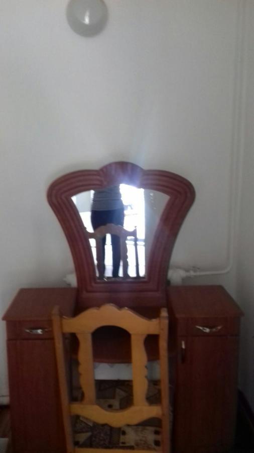 Gelena Гостьовий Двір Oujhorod Extérieur photo